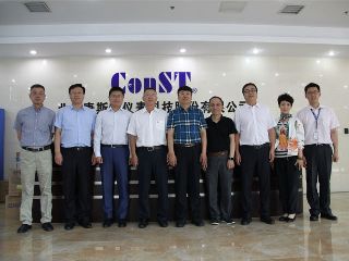 中儀協(xié)、京儀集團和國投創(chuàng)新領(lǐng)導(dǎo)一行蒞臨康斯特考察